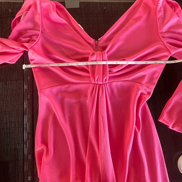 Elegant Vintage Barbie Pink Long Sleeve Dress - Picture 5 of 6